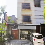 Oyo 90260 Bumi Merpati Residence
