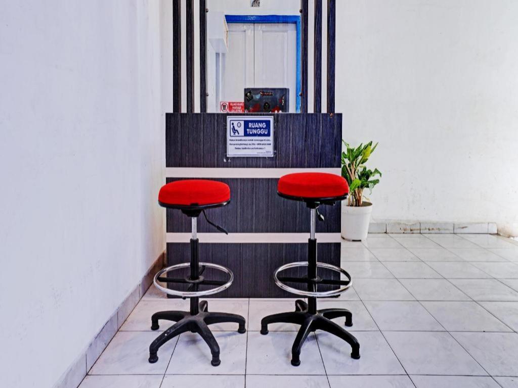 Oyo 90260 Bumi Merpati Hotel